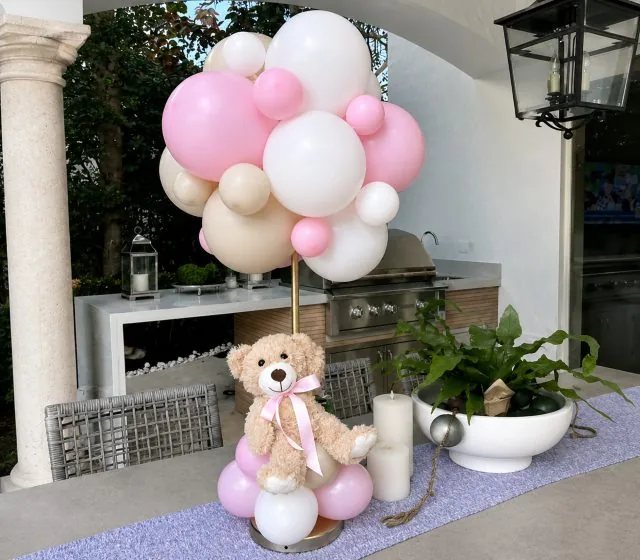 Luxury Themed Balloon Centerpiece Fair Oaks CA